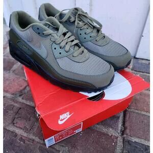 Nike Air Max 90 Shoes – “Medium Olive / Khaki / Black” – Men’s Size 10, NEW!!